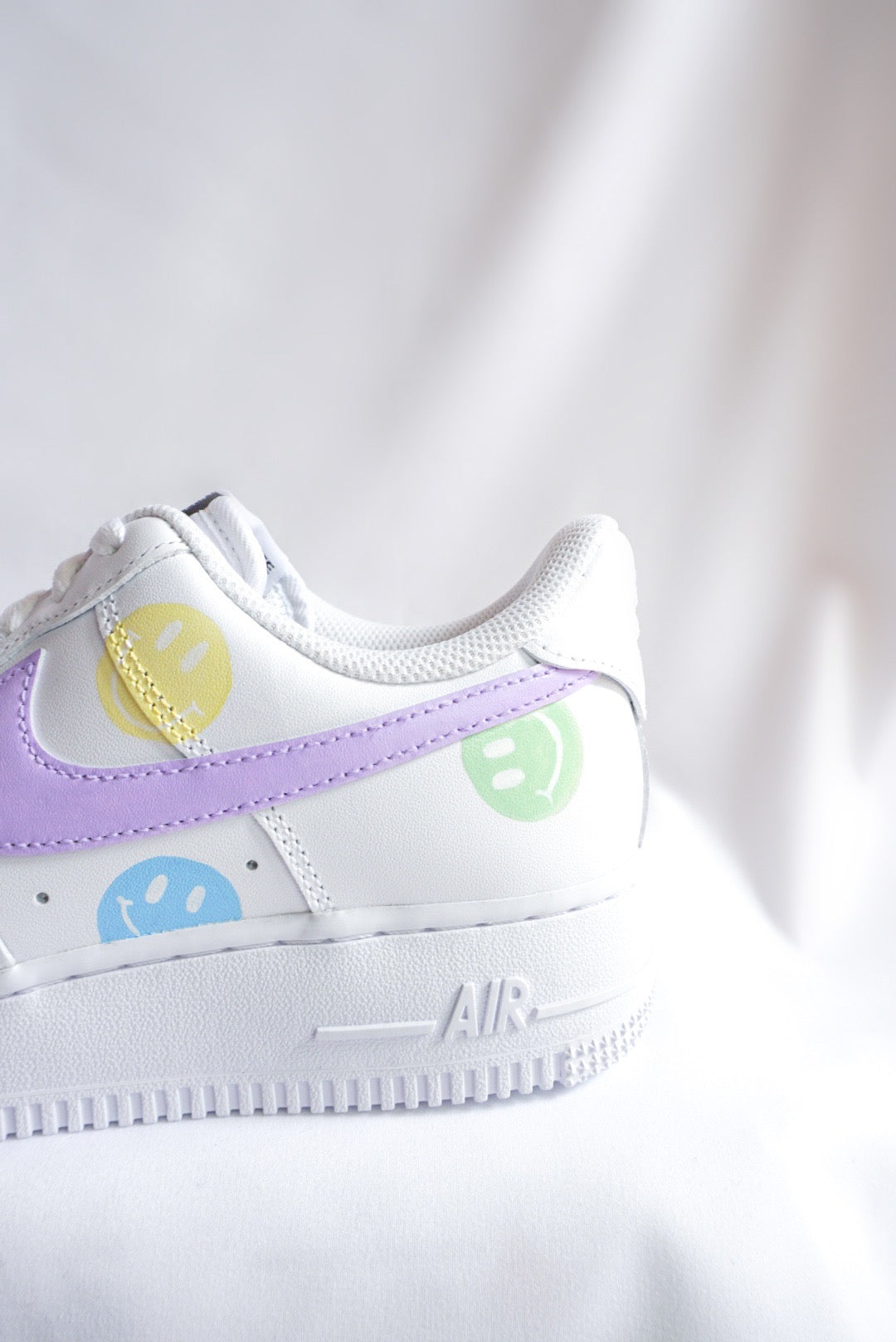 Smile in Pastel